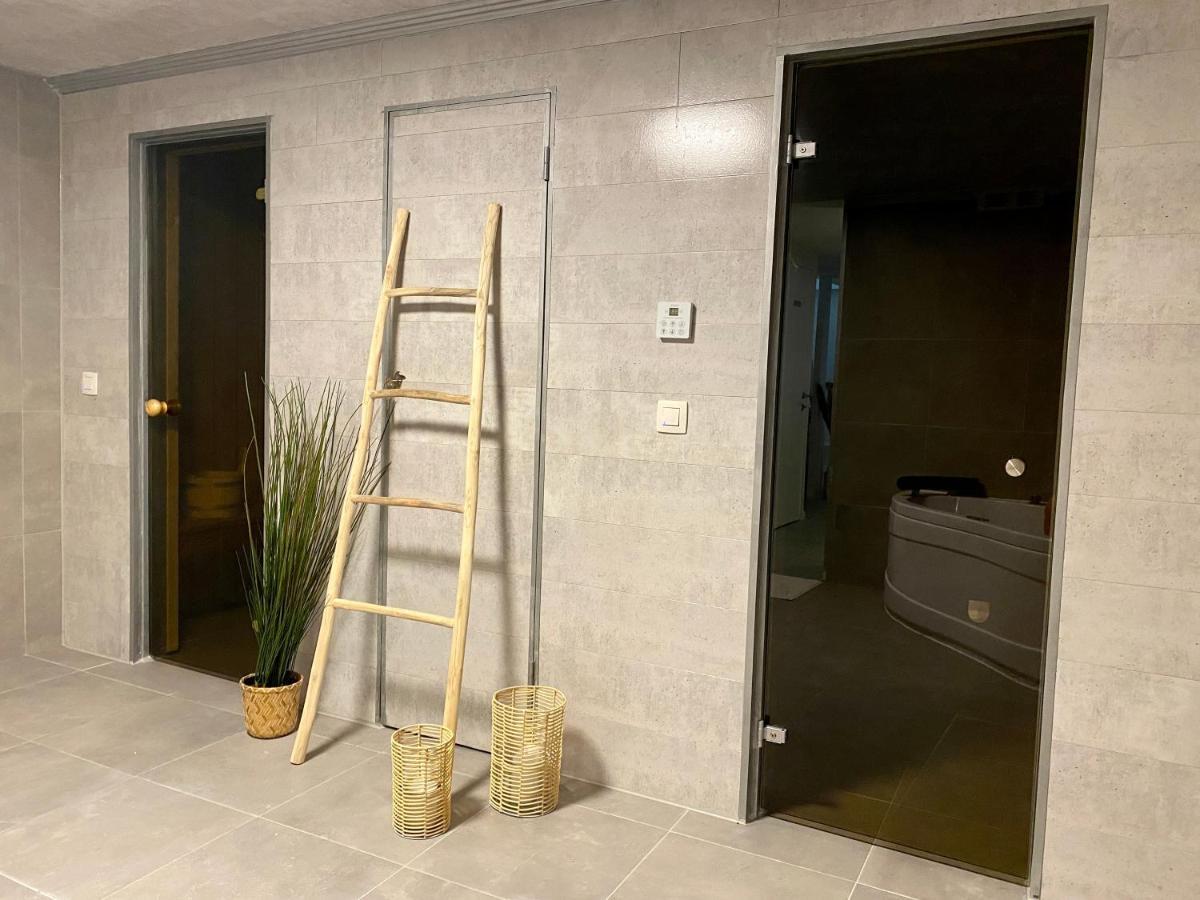 Superbe Logement Pres De Bruxelles Avec Spa Prive Exteriör bild
